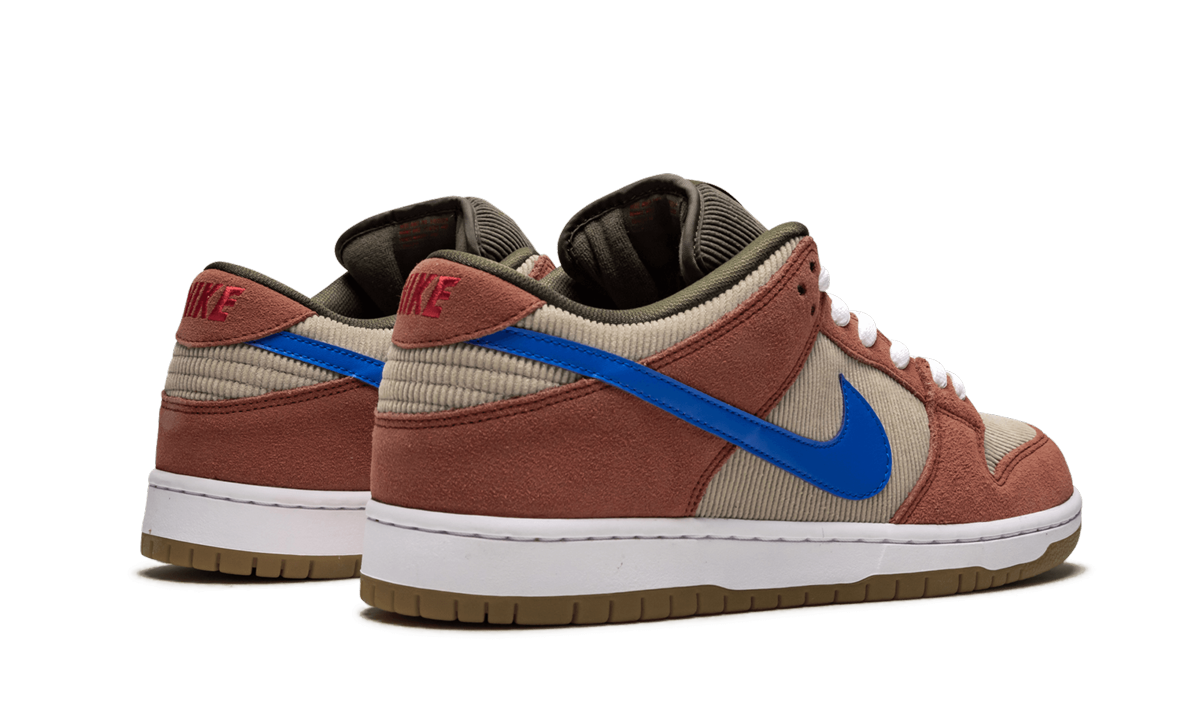 SB Dunk Low Pro "Corduroy" BQ6817 201