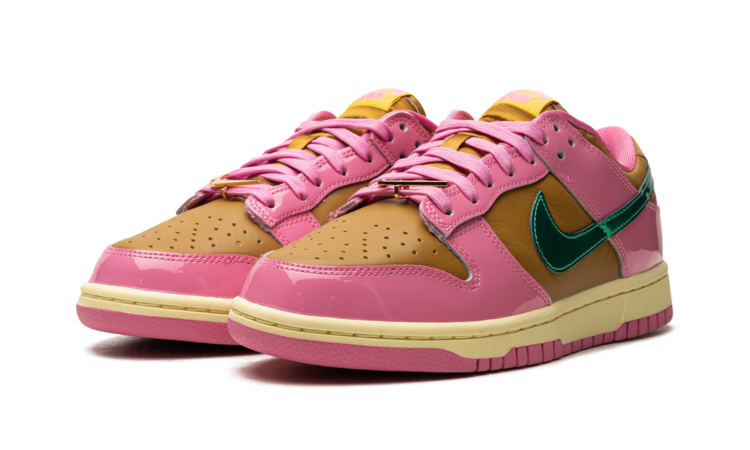 DUNK LOW WMNS "Parris Goebel" FN2721 600