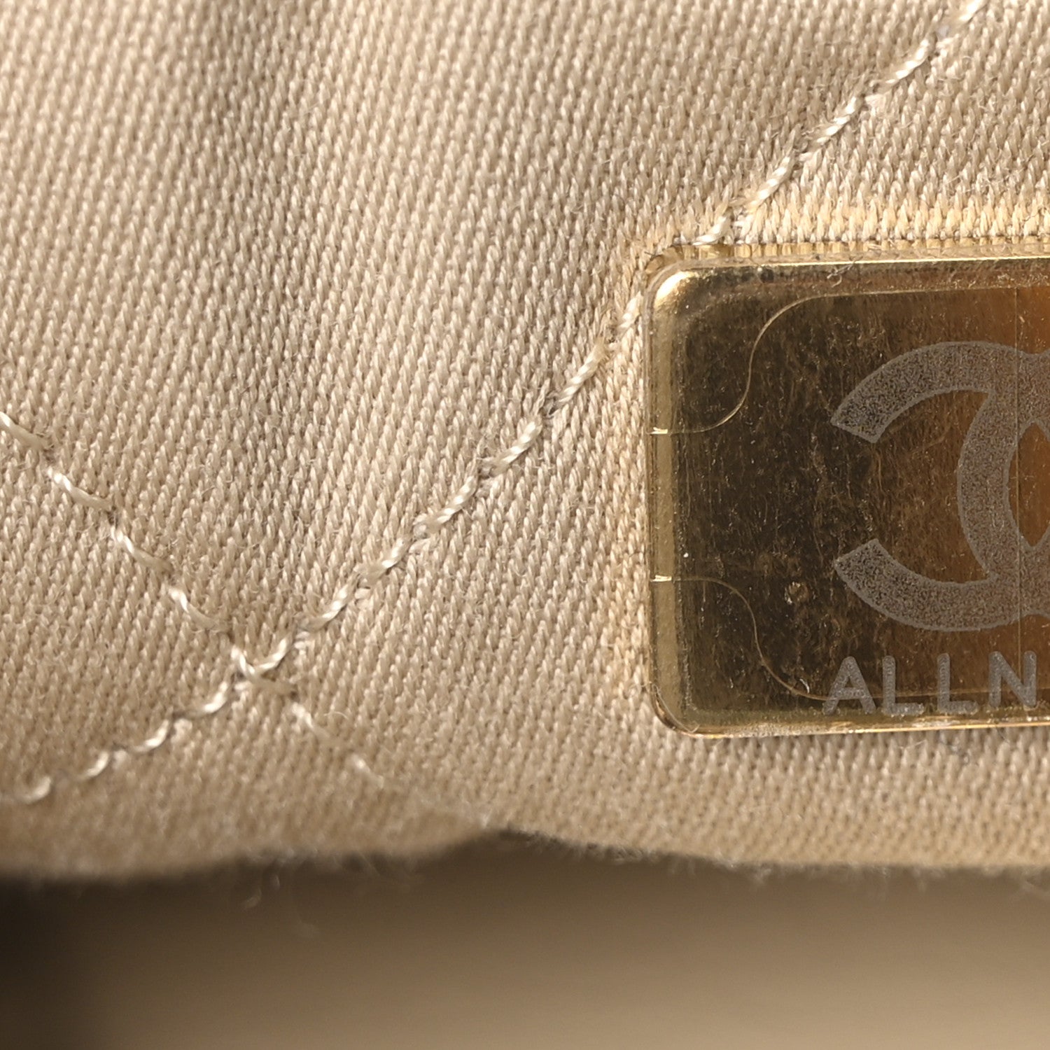 Metallic Lambskin Quilted Mini Chanel 22 Golden