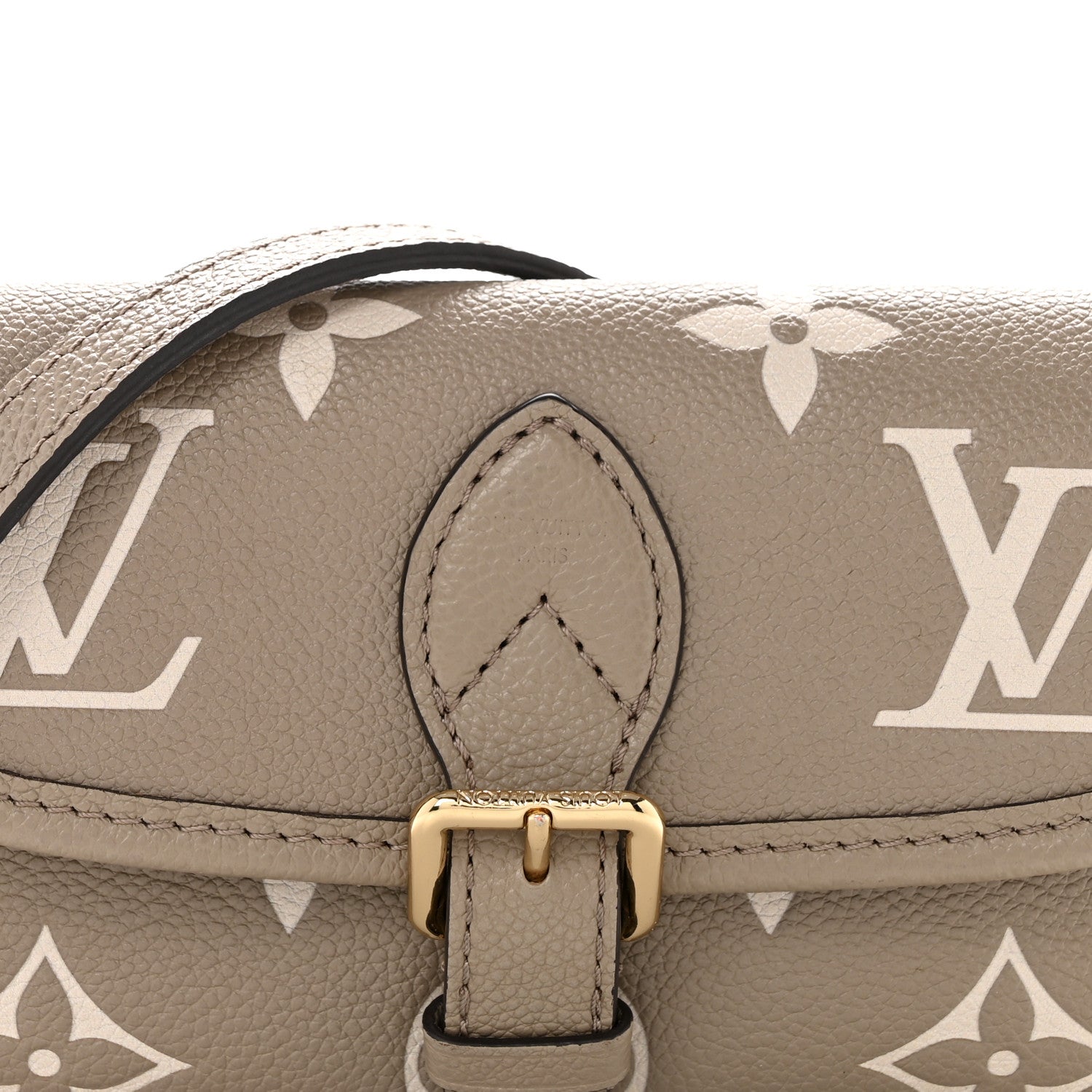Empreinte Monogram Giant Nano Diane Tourterelle Creme