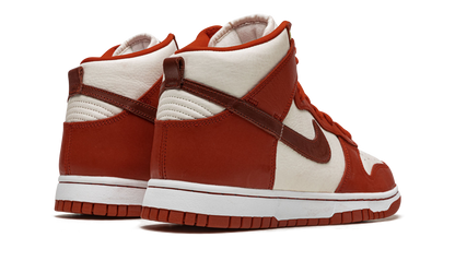 DUNK HIGH LXX MNS WMNS "Cinnabar" DX0346 600