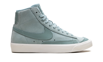 Blazer Mid WMNS "Mineral" DQ7572 300