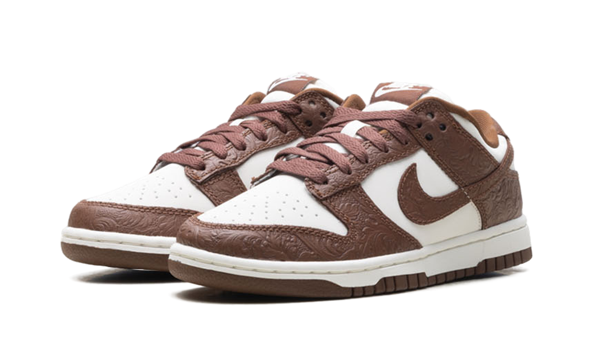 Dunk Low WMNS "Embossed Baroque Sail Fauna Brown" IF3944 100