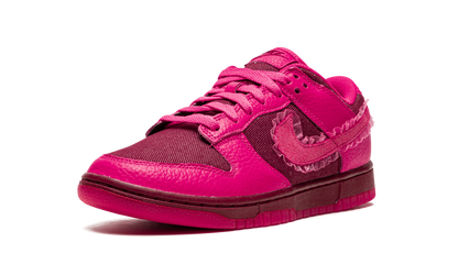 DUNK LOW WMNS "Valentine’s Day" DQ9324 600