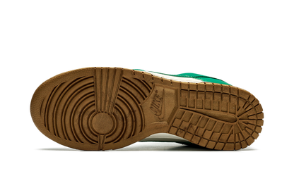 DUNK LOW WMNS "Malachite" FB7173 131