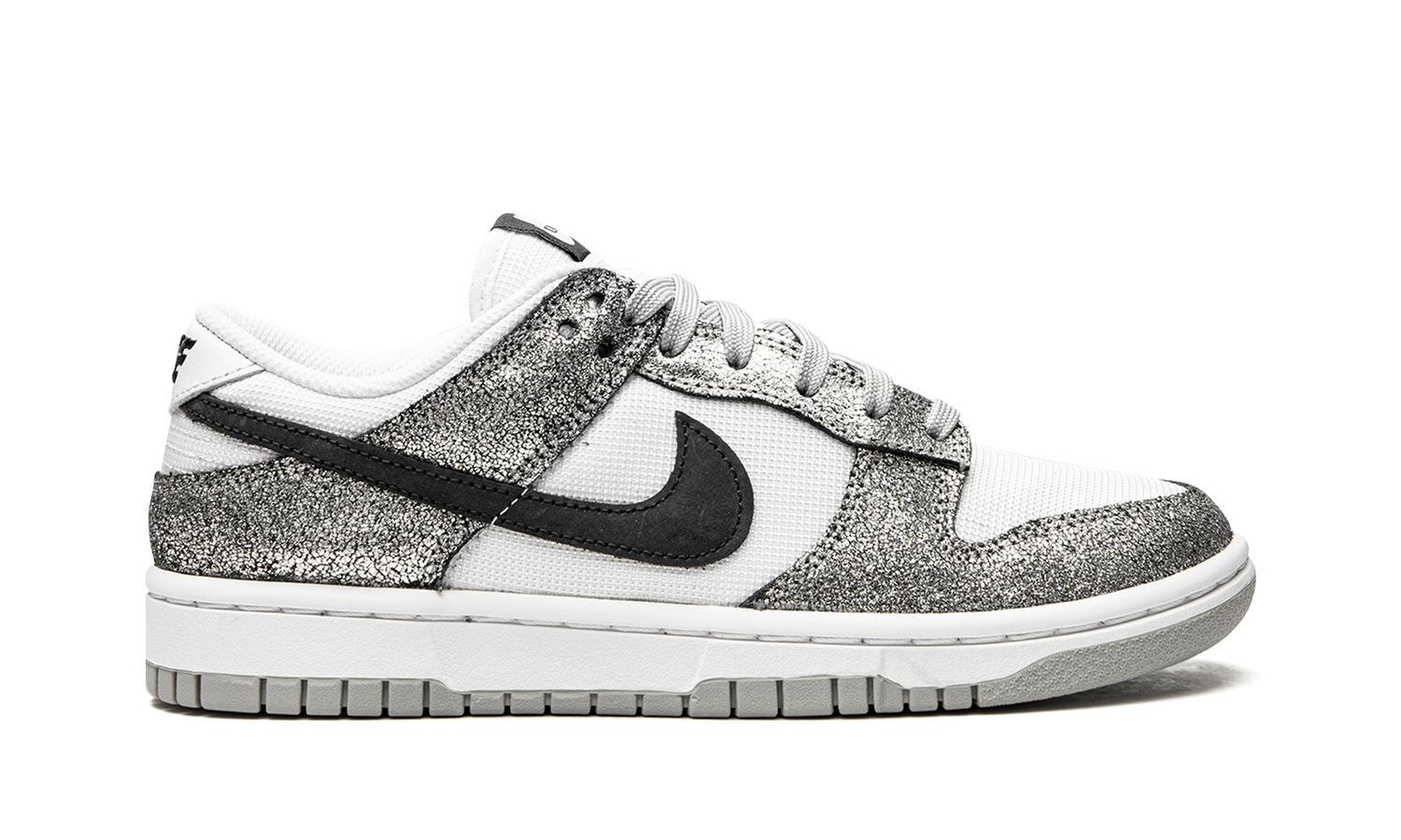 Dunk Low SE WMNS "Golden Gals" DO5882 001