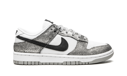 Dunk Low SE WMNS "Golden Gals" DO5882 001