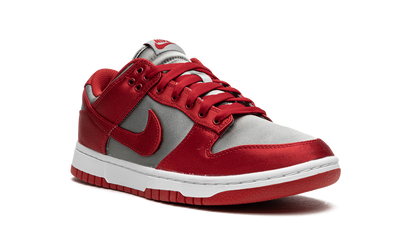 DUNK LOW WMNS "UNLV Satin" DX5931 001