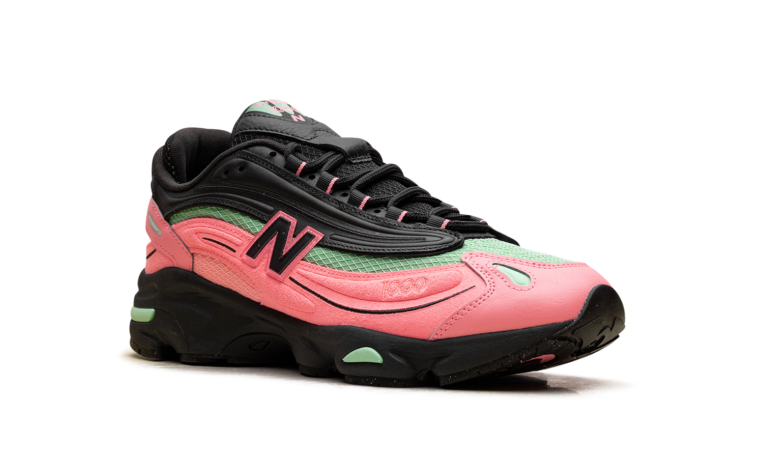 1000 "Black / Pink - Footlocker Exclusive" M1000FDM