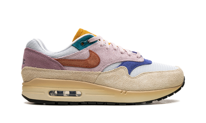 AIR MAX 1 &