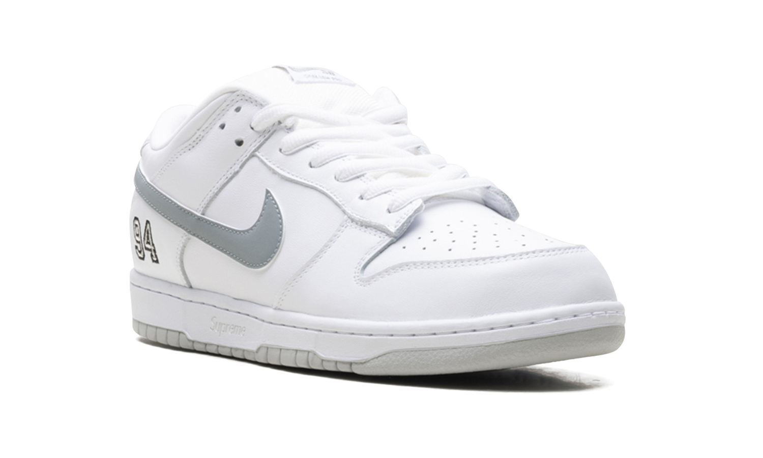 SB Dunk Low "Supreme - White" HQ8487 100