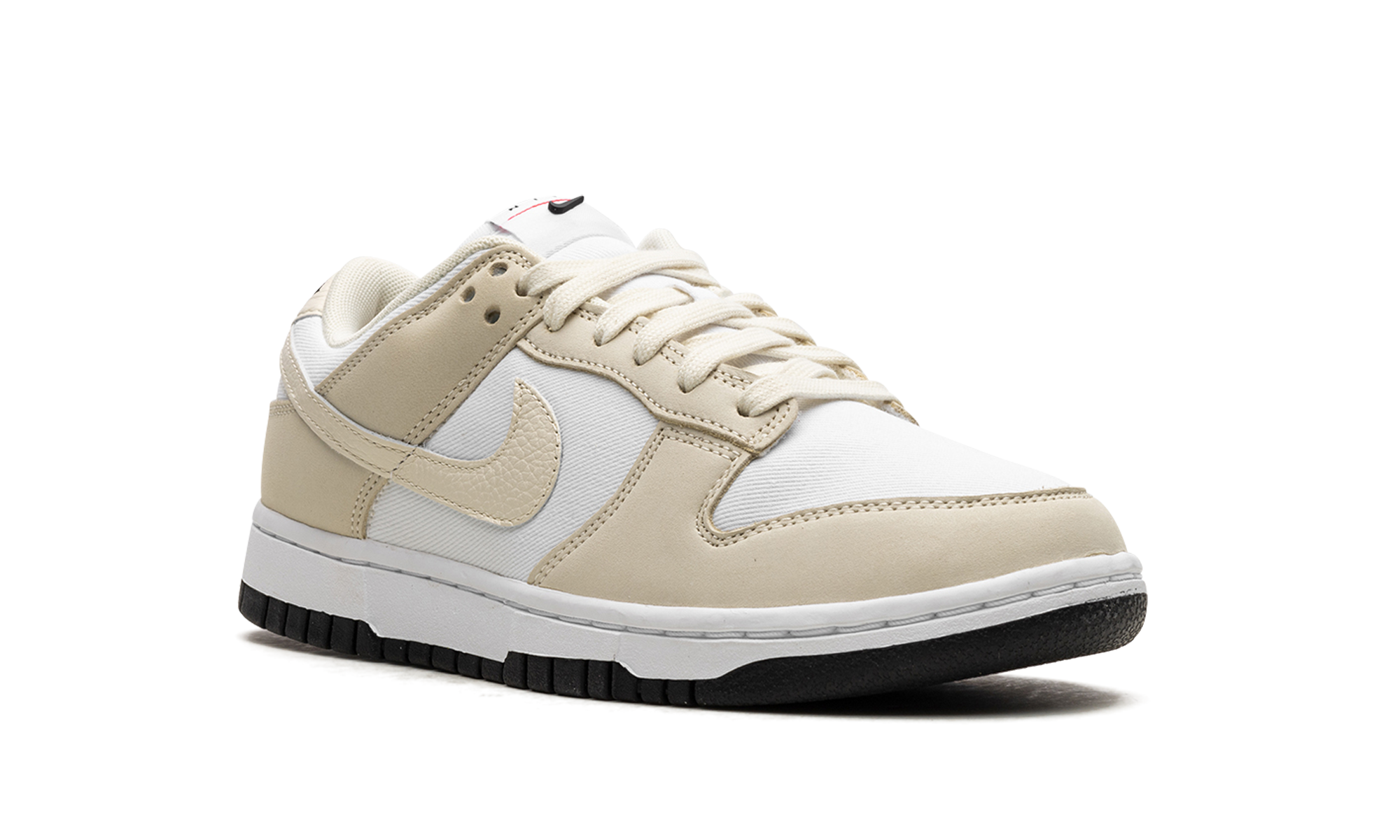 NIKE DUNK LO LX WMNS "Coconut Milk" DZ2710 100