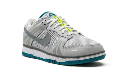 DUNK LO SE WMNS "Vomero - Timeless" FJ5473 099