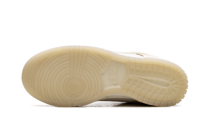 Dunk Low WMNS "Team Gold" FZ2552 100