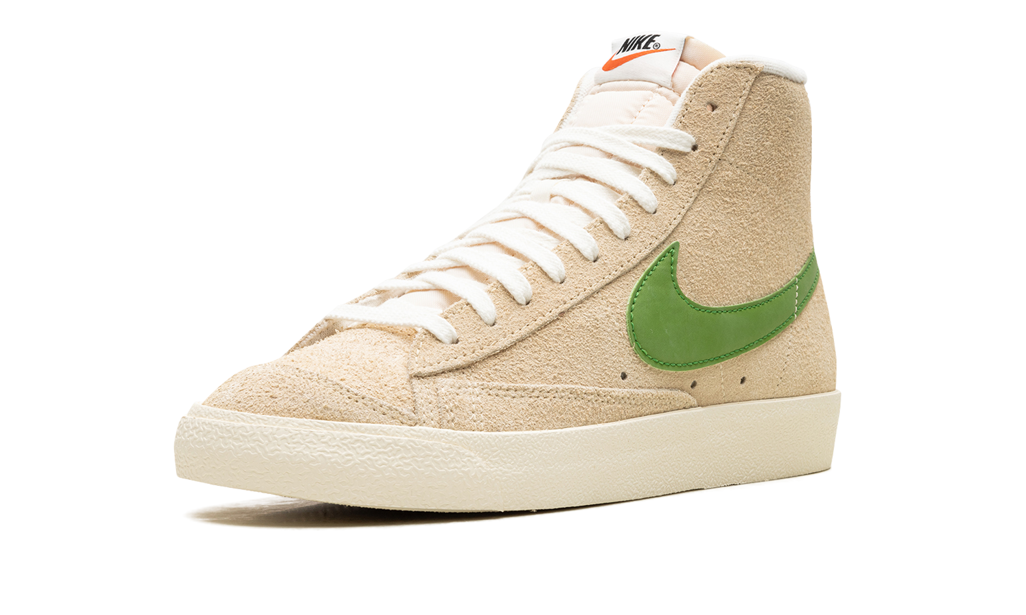 NIKE BLAZER MID &