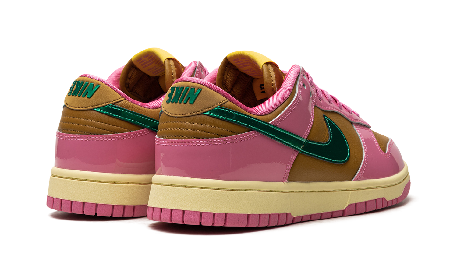 DUNK LOW WMNS "Parris Goebel" FN2721 600