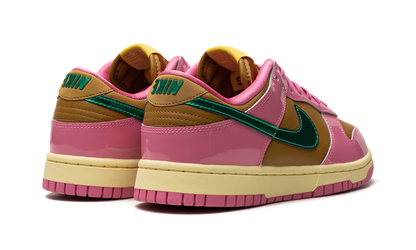 DUNK LOW WMNS "Parris Goebel" FN2721 600
