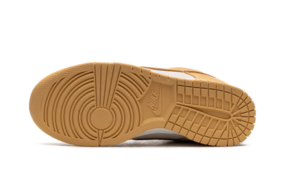 DUNK LOW WMNS "Celestial Gold Suede" DV7411 200