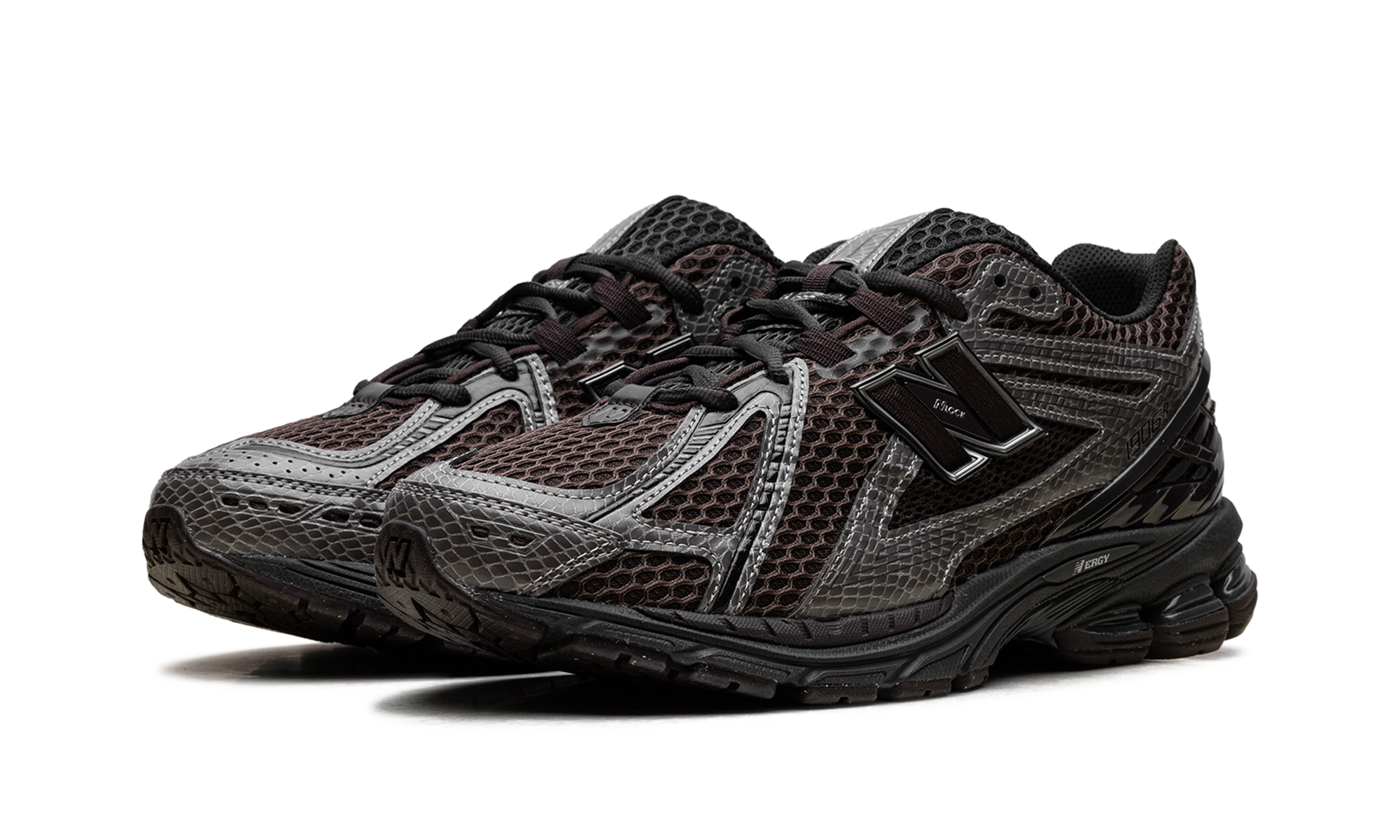 1906 "Thunder Brown / Black" U19062NQ