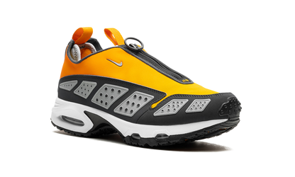 Air Max Sunder WMNS "Canyon Gold Deep Ocean" HJ8080 700
