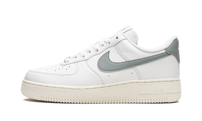 AIR FORCE 1 &