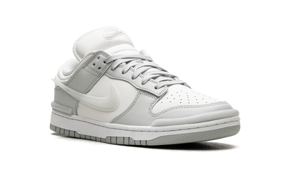 Dunk Low Twist WMNS "LIGHT SILVER" DZ2794 004