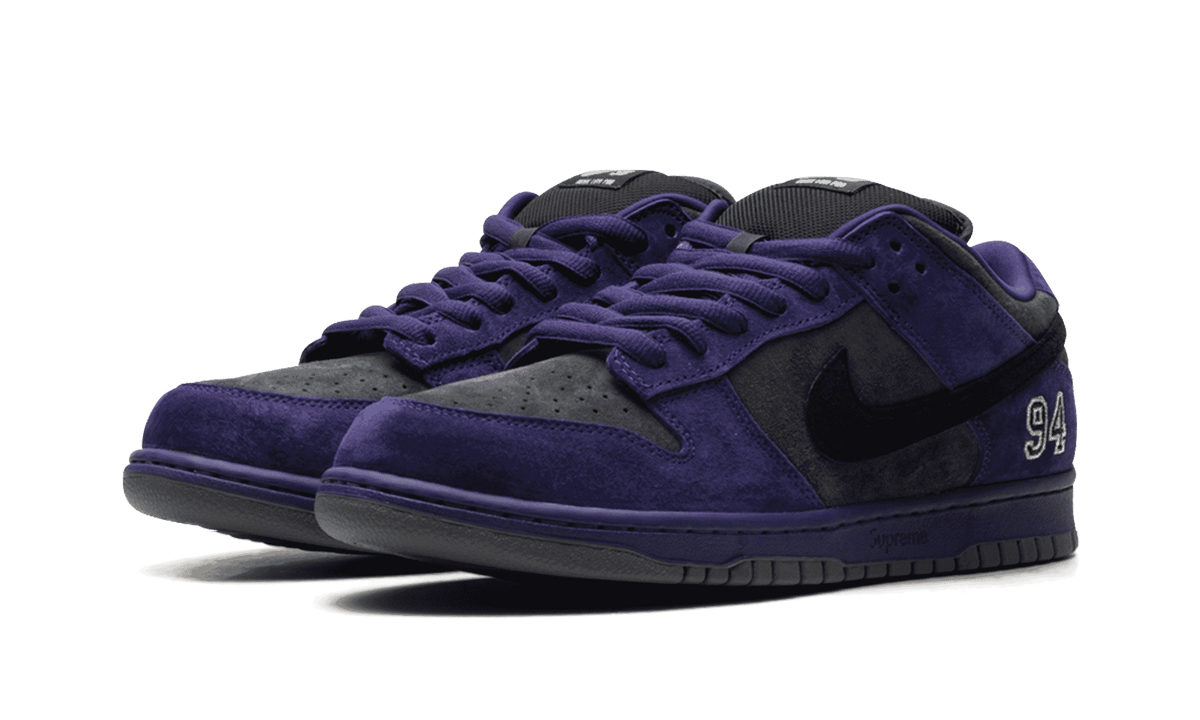 SB Dunk Low “Supreme – Ink”