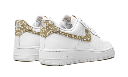 AIR FORCE 1 &