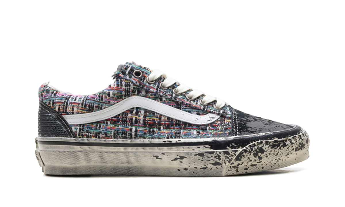 Premium Old Skool “Charms Black Grey”