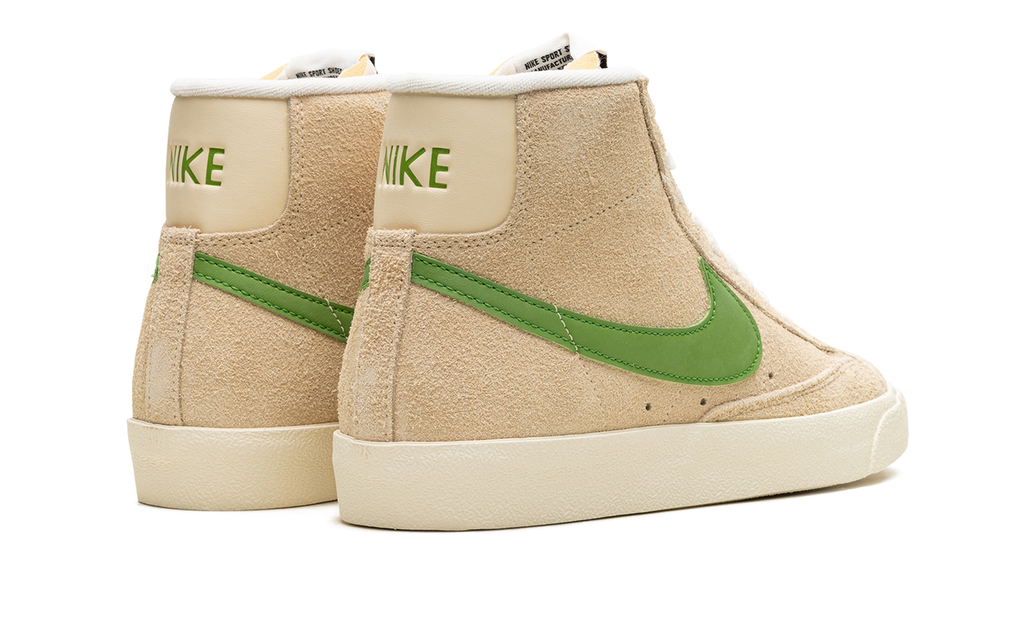 NIKE BLAZER MID &