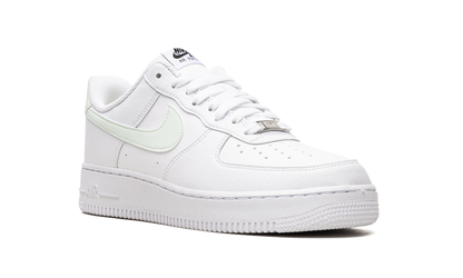 AIR FORCE 1 &