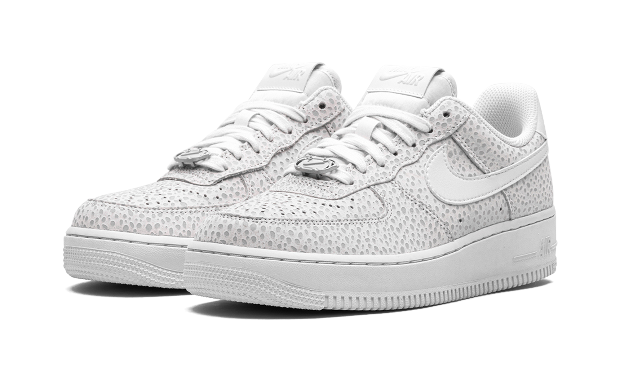 AIR FORCE 1 &