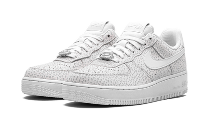 AIR FORCE 1 &
