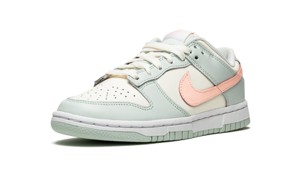 DUNK LOW WMNS "Barely Green" DD1503 104