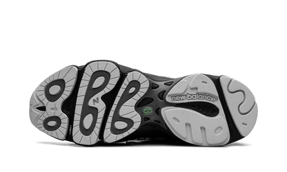 1000 "Dark Silver Metallic/Lime Leaf" M1000T