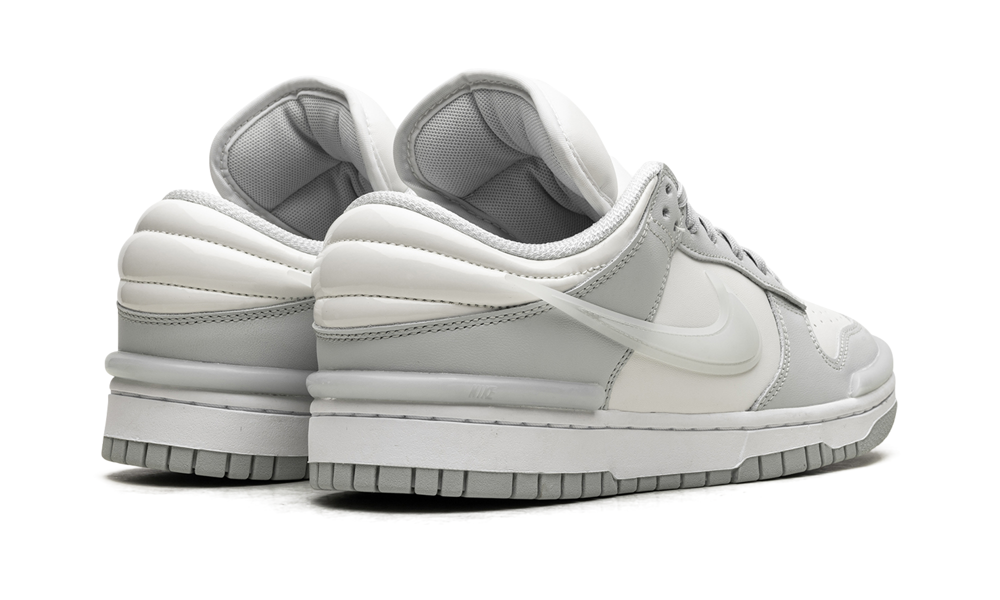Dunk Low Twist WMNS "LIGHT SILVER" DZ2794 004