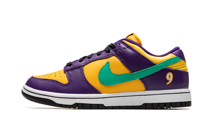 DUNK LOW WMNS "Lisa Leslie" DO9581 500