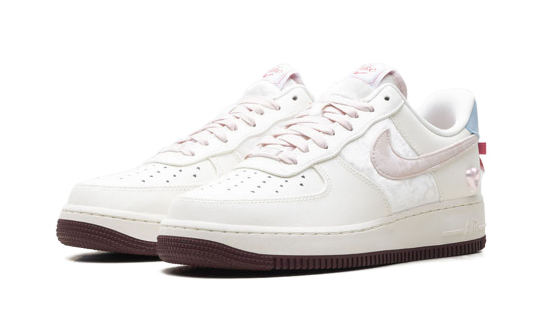 Nike Air Force 1 WMNS "Valentine&