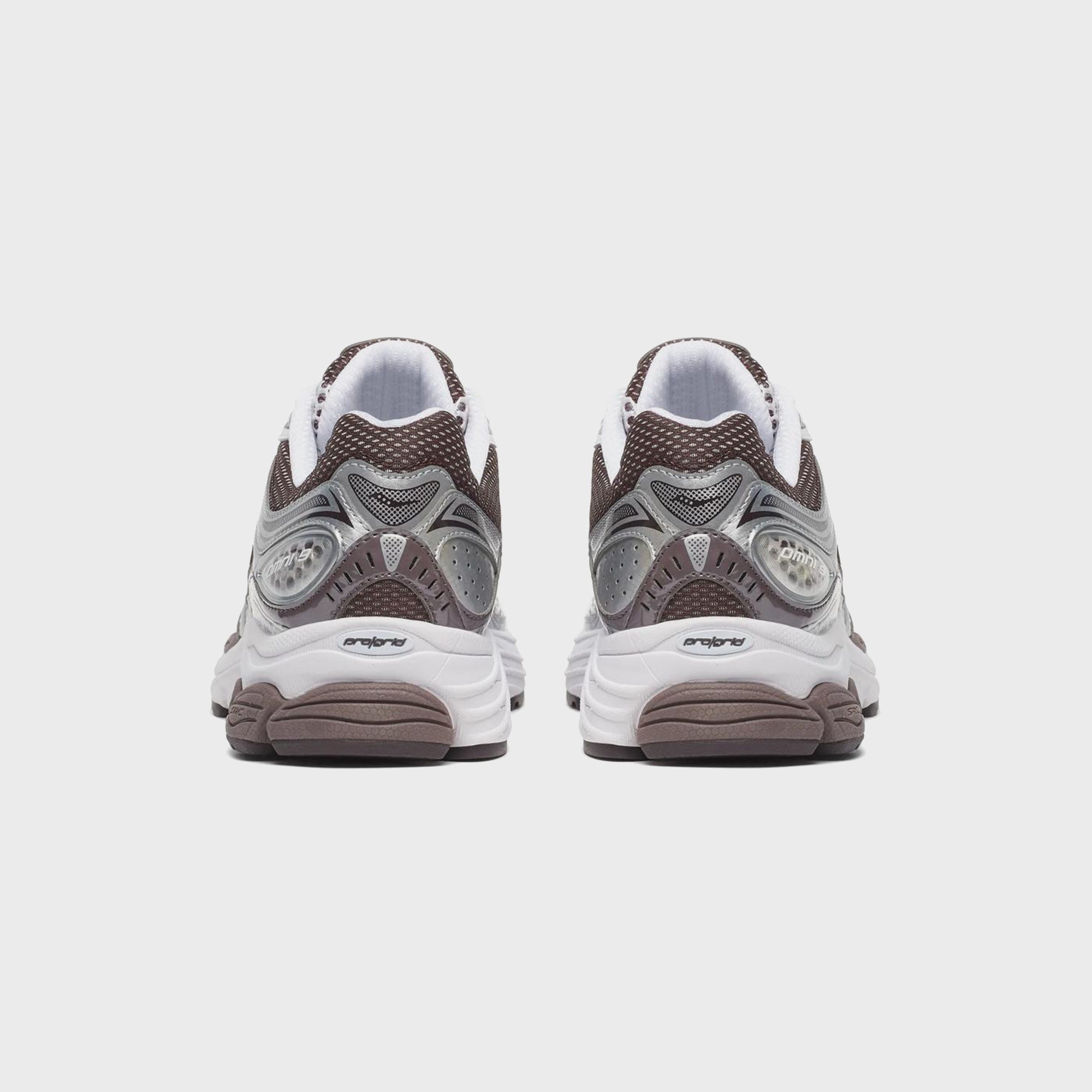Saucony ProGrid Omni 9 - White / Brown