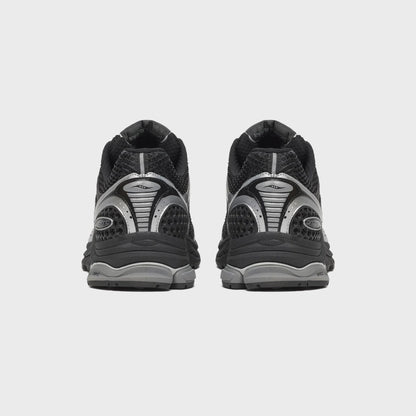 Saucony ProGrid Triumph 4 - Black / Silver