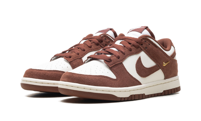 Dunk Low WMNS "Red Sepia Gold Mini Swoosh" IB4417 104