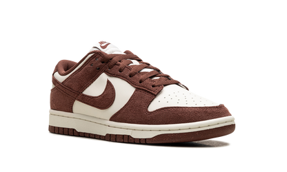 Dunk Low Next Nature WMNS "Red Sepia" HJ7673 001