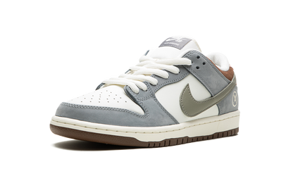 SB Dunk Low "Yuto Horigome" FQ1180 001