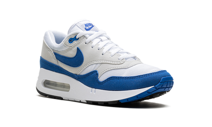 AIR MAX 1 &