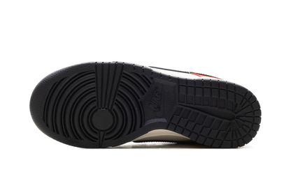 Dunk Low WMNS "Black Toe Bright Crimson" HQ3423 635