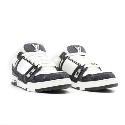 Louis Vuitton Trainer White Black White
