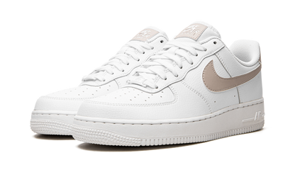 AIR FORCE 1 &