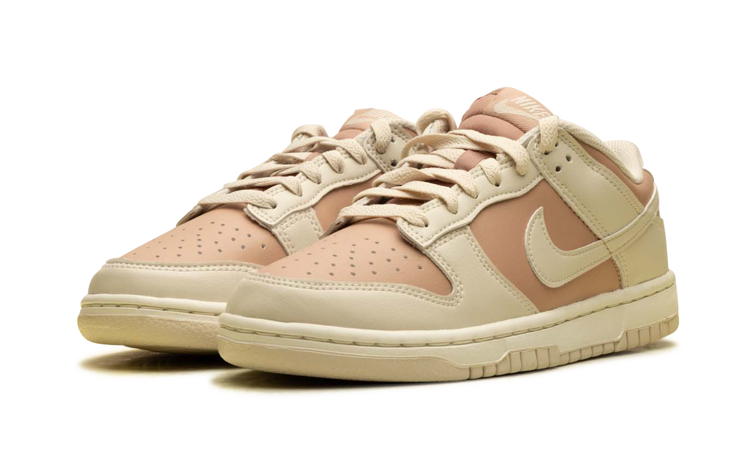 Dunk Low WMNS "Pink Oxford Sale" IM6572 603