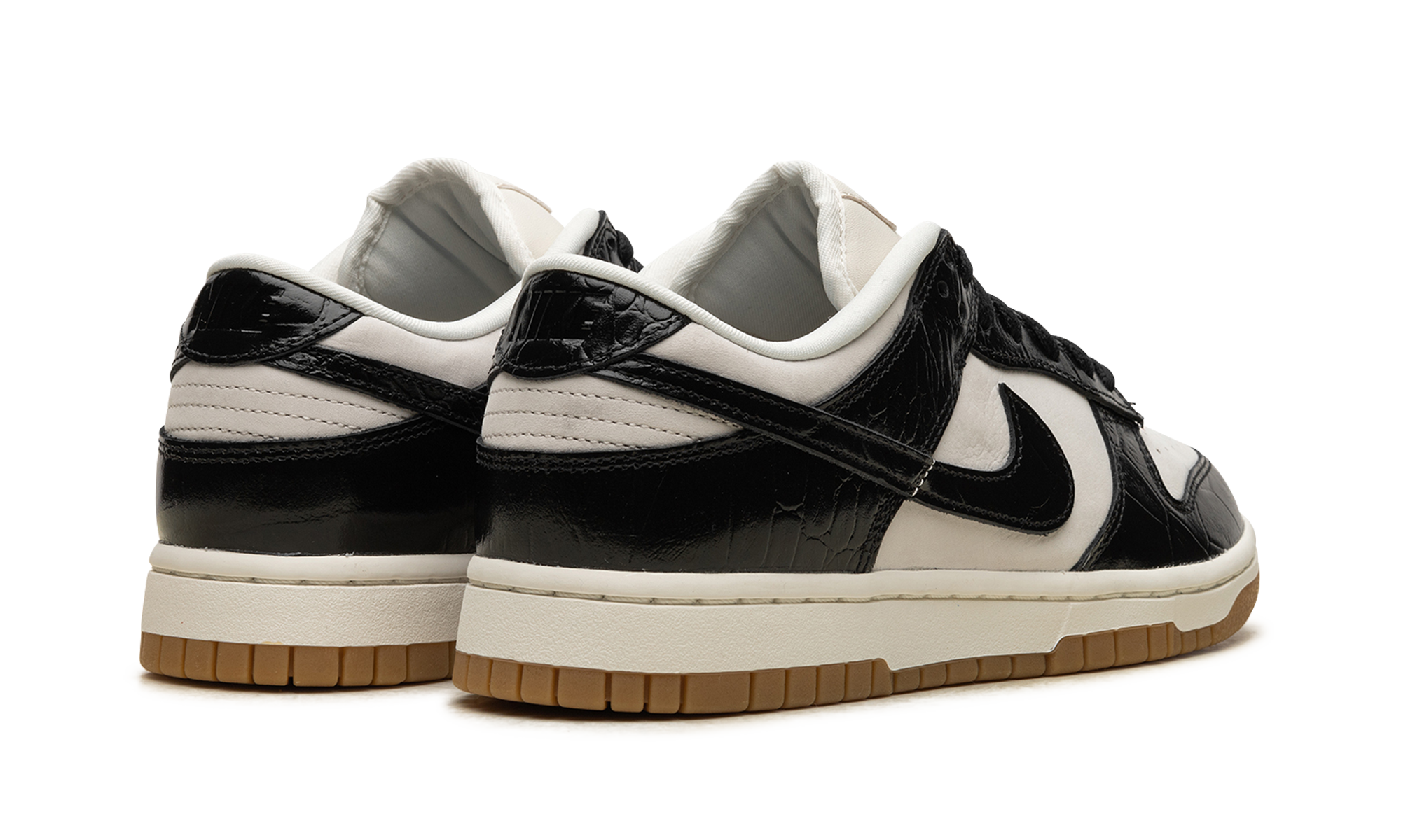 Wmns Dunk Low LX "Black Croc" FJ2260 003
