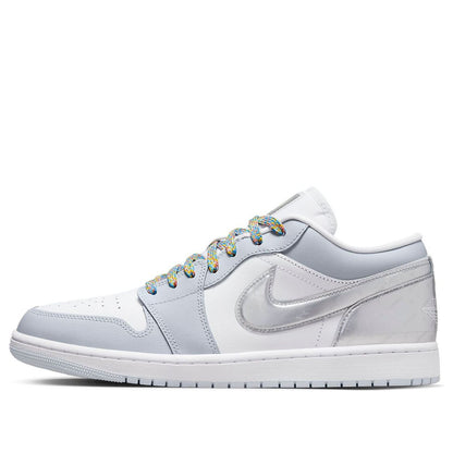 Air Jordan 1 Low SE ‘Tear-Away’